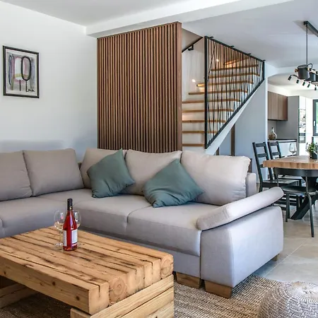 Holiday home Amazing In Bartici With Wifi
